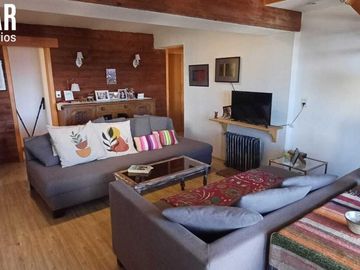 Terreno con casa a renovar - Ideal inversión para edificio- Oportunidad de Inversión