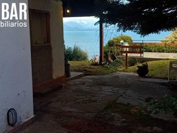 Terreno con casa a renovar - Ideal inversión para edificio- Oportunidad de Inversión