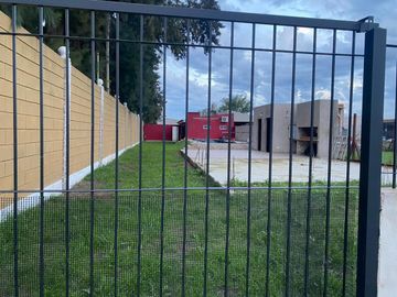 Casa con pileta sobre Ruta 3, Barrio Santa Anita  Cañuelas