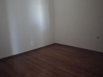Casa 5 Ambientes con cochera, mas departamento 3 Ambientes y fondo