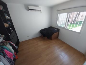 Casa Chalet 4 Ambientes EN VENTA, Soriano 1500, Ituzaingó Norte