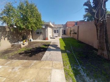 Casa Chalet 4 Ambientes EN VENTA, Soriano 1500, Ituzaingó Norte