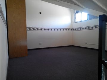 DEPTO 2 AMB. TIPO LOFT. TODO INCLUIDO EN EL VALOR. EXPENSAS. ABL Y AGUA , COMPLEJO CON PISICINA Y PARRILLA. TIGRE . LINIERS 483