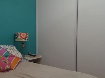 DEPARTAMENTO DOS AMBIENTES AMBIENTES EN PLANTA BAJA EN CASTELAR NORTE