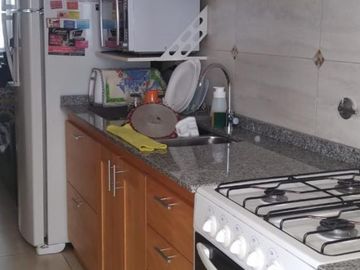 DEPARTAMENTO DOS AMBIENTES AMBIENTES EN PLANTA BAJA EN CASTELAR NORTE