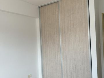 DEPARTAMENTO AL FTE. A ESTRENAR 4 AMB. 2 BAÑOS 2 COCH. CUB.