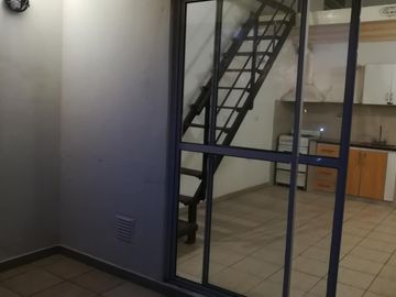DEPTO 2 AMB.CON COCHERA TIPO LOFT. AMPLIO SIN EXPENSAS. PISCINA Y PARRILLA EN COMUN TIGRE.