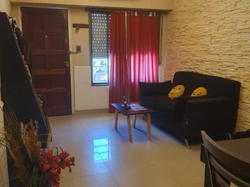 Dúplex 4 ambientes con cochera y patio - Homero y Alberdi. APTO CRÉDITO