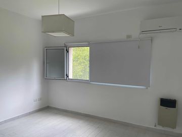 Venta de casa en La Horqueta de Echeverria- Canning