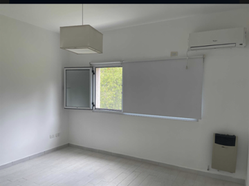 Venta de casa en La Horqueta de Echeverria- Canning
