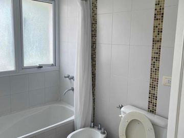 Venta de casa en La Horqueta de Echeverria- Canning