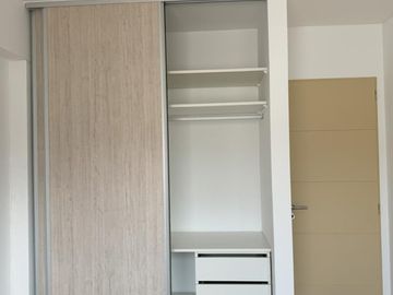 DEPARTAMENTO A ESTRENAR 4 AMBIENTES 2 BAÑOS 2 COCHERAS CUBIERTAS