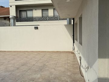 DEPARTAMENTO A ESTRENAR 4 AMBIENTES 2 BAÑOS 2 COCHERAS CUBIERTAS