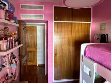 3 AMB, IMPECABLE  2 BAÑOS COMPLETOS , COCINA Y LAVADERO INDEP, COCHERA , PISCINA , SUM ,SAUNA Y SEGURIDAD
