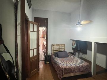 Venta Excelente Casa de 4 ambientes con pileta en Mataderos