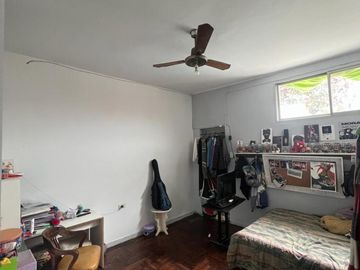 Venta Excelente Casa de 4 ambientes con pileta en Mataderos