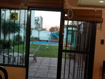 Casa en venta Isidro Casanova