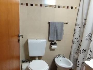 Excelente Dpto 1 amb. c/ cochera. Contra frente. Balcón. 33mts. Echeverria 5100. Villa Urquiza