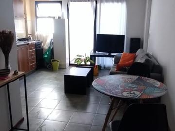 Excelente Dpto 1 amb. c/ cochera. Contra frente. Balcón. 33mts. Echeverria 5100. Villa Urquiza