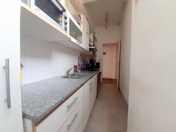 MUY LUMINOSO DEPARTAMENTO DE DOS AMBIENTES Y MEDIO EN BELGRANO R