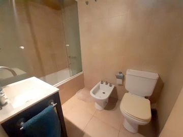 MUY LUMINOSO DEPARTAMENTO DE DOS AMBIENTES Y MEDIO EN BELGRANO R