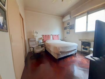 MUY LUMINOSO DEPARTAMENTO DE DOS AMBIENTES Y MEDIO EN BELGRANO R