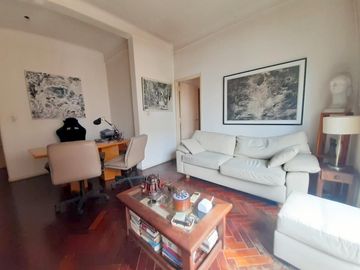 MUY LUMINOSO DEPARTAMENTO DE DOS AMBIENTES Y MEDIO EN BELGRANO R