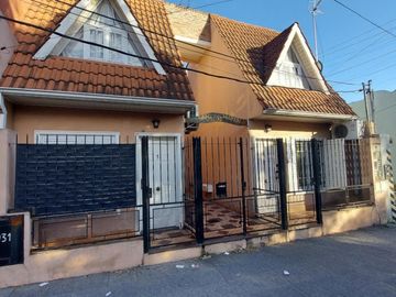 HERMOSO DUPLEX VENTA MORON
