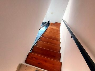HERMOSO DUPLEX VENTA MORON