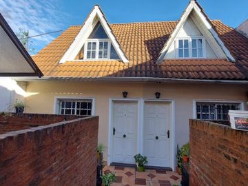 HERMOSO DUPLEX VENTA MORON
