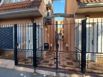 HERMOSO DUPLEX VENTA MORON