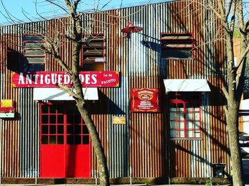 Casa 4 Ambientes + Local EN VENTA, Av. Ratti 3400, Ituzaingó. Gran Oportunidad