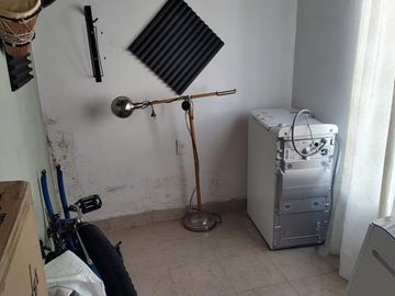 VENTA DOS AMBIENTES CON PATIO