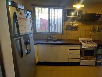 VENTA DOS AMBIENTES CON PATIO