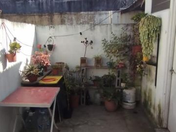 VENTA DOS AMBIENTES CON PATIO