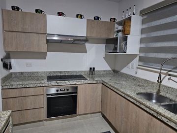 Casa de una planta en venta dentro de privada en Cholul