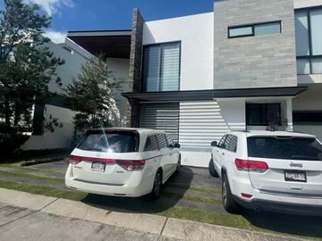 Casa en venta en Puerta Las Lomas Coto Andares