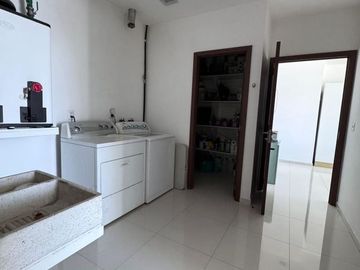 PENTHOUSE EN VENTA JURIQUILLA SANTA FE