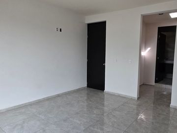 VENDO HERMOSA CASA, NUEVA Y AMPLIA EN VALLE DE LOS SAUCES, MORELIA