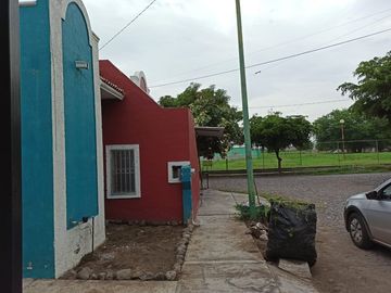 Casa en venta en Tecomán, Colima.