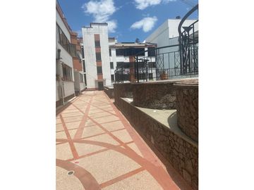VENTA  APARTAMENTO AMPLIO Y CON EXCELENTE UBICACION PINARES PEREIRA