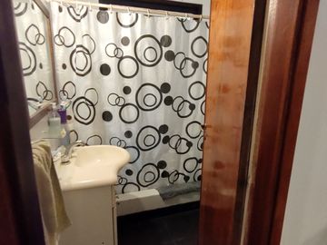 Chalet en venta de 3 dormitorios c/ cochera en Punta Mogotes
