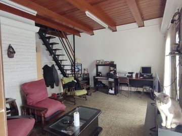 Chalet en venta de 3 dormitorios c/ cochera en Punta Mogotes
