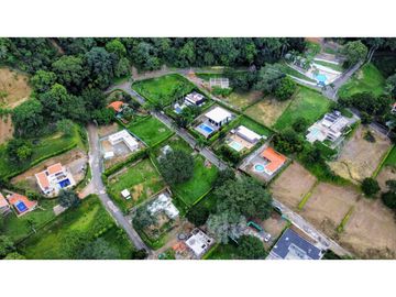 vendo finca en sopetran zona urbana.