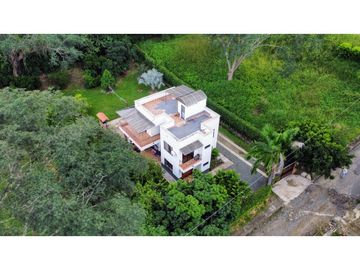 vendo finca en sopetran zona urbana.