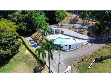 vendo finca en sopetran zona urbana.