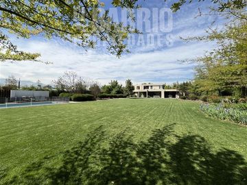 Casa en Venta en Chicureo Centro
