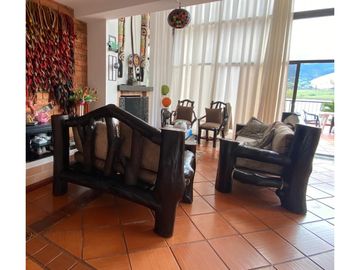 VENTA DE HERMOSA FINCA EN EL LAGO CALIMA- EL DARIEN