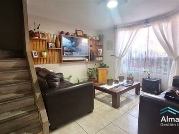 Casa en Venta en SARAGO NORTE 531, QUILICURA
