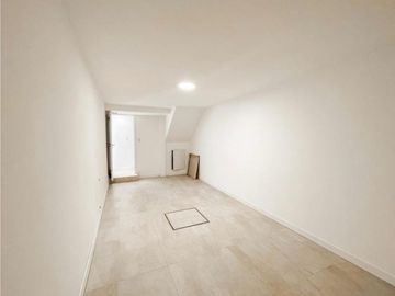 VENDO CHALET 5 AMBIENTES A 3 DE LA PLAYA TOTALMENTE A NUEVO